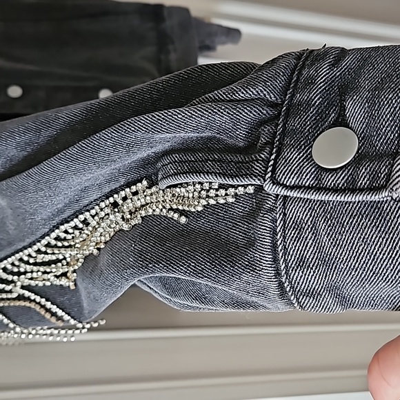 POL Distressed Rhinestone Denim Jacket - Picture 6 of 9